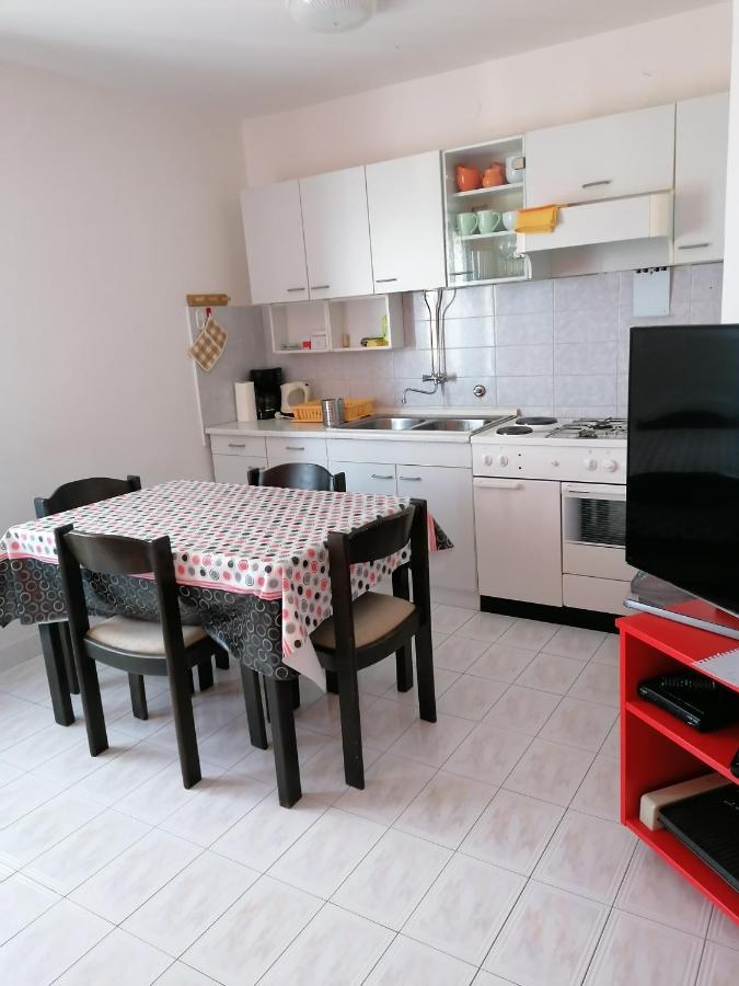 Apartment Halugica Kali Luaran gambar