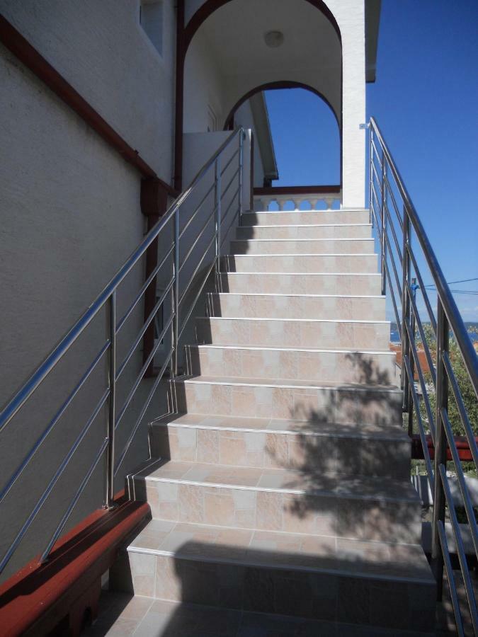 Apartment Halugica Kali Luaran gambar
